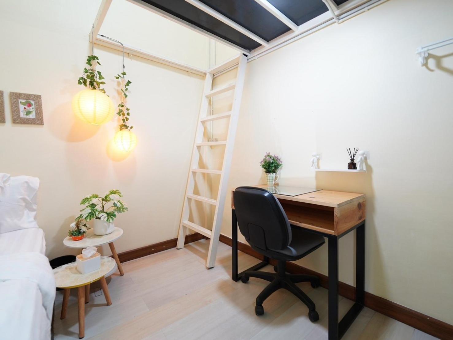 Ez Sleep @ Ratchada 19 Hostel Bangkok Exterior photo